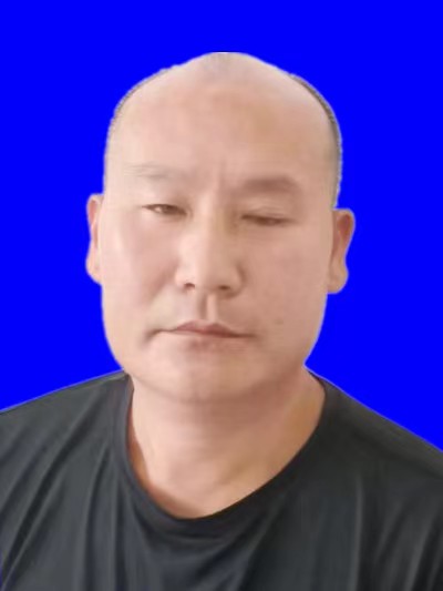 高同保個(gè)人照片.jpg